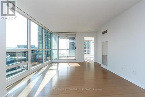 1109 - 16 Yonge Street, Toronto, ON - Indoor Photo Showing Other Room