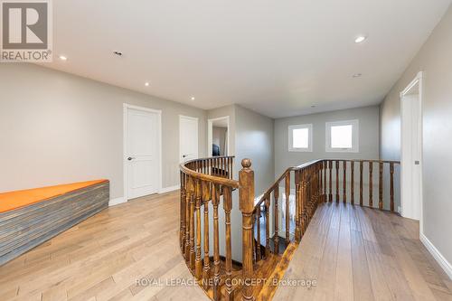 40 Marchwood Crescent, Richmond Hill, ON - Indoor Photo Showing Other Room