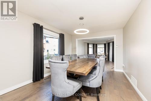 40 Marchwood Crescent, Richmond Hill, ON - Indoor Photo Showing Dining Room