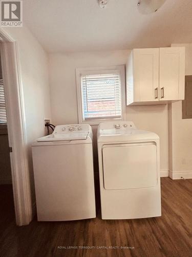 Upper - 190 Innisfil Street, Barrie, ON - Indoor Photo Showing Laundry Room