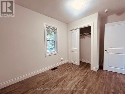 Upper - 190 Innisfil Street, Barrie, ON - Indoor Photo Showing Other Room