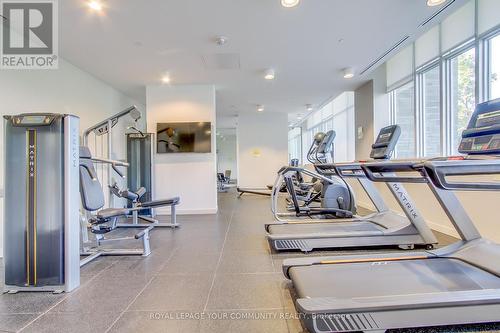 1007 - 10 Deerlick Court, Toronto, ON - Indoor Photo Showing Gym Room