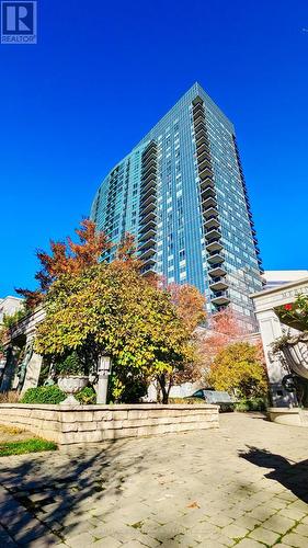 325 - 25 Greenview Avenue, Toronto, ON - Outdoor With Facade