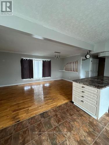 102 Timcor Crescent, Timmins (Main Area), ON - Indoor