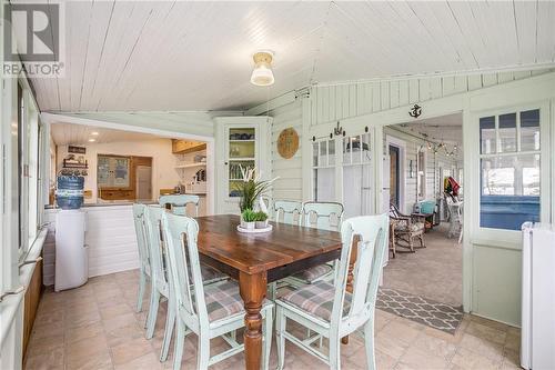 14 R3 Road, Lombardy, ON - Indoor Photo Showing Dining Room