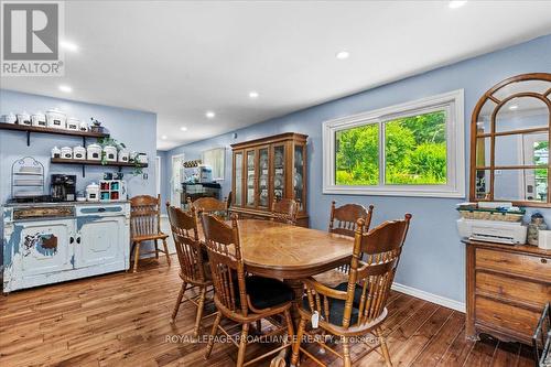 139 Oak Lake Road, Quinte West, ON - Indoor Photo Showing Dining Room