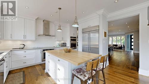 17 Southgate Avenue, Toronto, ON - Indoor Photo Showing Kitchen With Upgraded Kitchen