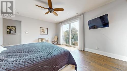 17 Southgate Avenue, Toronto, ON - Indoor Photo Showing Bedroom