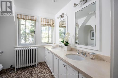 539 Blythwood Road, Toronto, ON - Indoor Photo Showing Bathroom