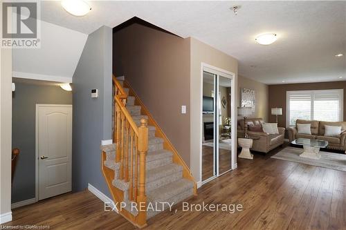 67 Bloomington Drive, Cambridge, ON - Indoor