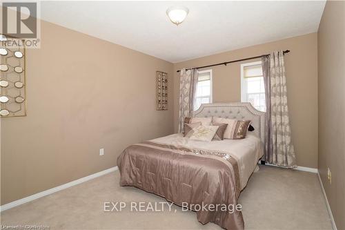 67 Bloomington Drive, Cambridge, ON - Indoor Photo Showing Bedroom