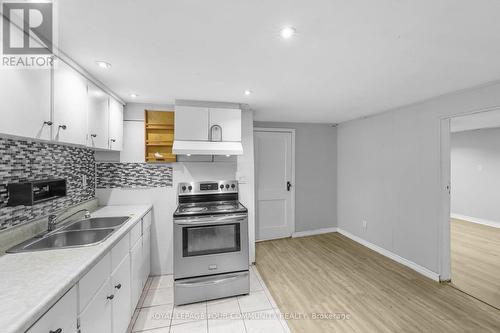 174 Niagara Falls Road, Thorold, ON - Indoor Photo Showing Kitchen With Double Sink