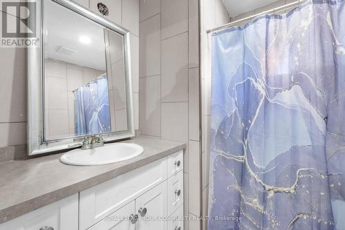 174 Niagara Falls Road, Thorold, ON - Indoor Photo Showing Bathroom