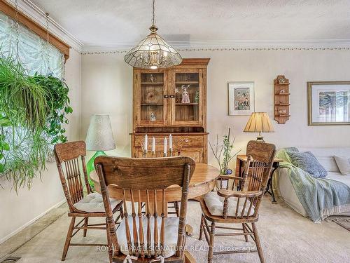 49 Wallingford Rd, Toronto, ON - Indoor Photo Showing Dining Room