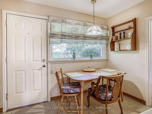 49 Wallingford Rd, Toronto, ON - Indoor Photo Showing Dining Room