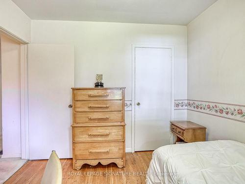 49 Wallingford Rd, Toronto, ON - Indoor Photo Showing Bedroom