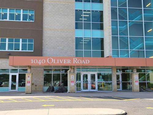 1040 Oliver Rd, Thunder Bay, ON 