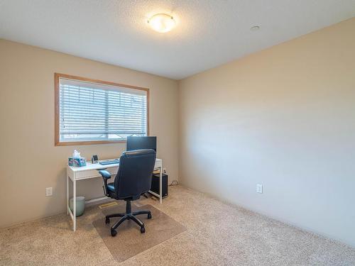 330 Cougar Road, Kamloops, BC - Indoor