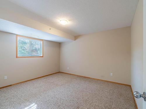 330 Cougar Road, Kamloops, BC - Indoor Photo Showing Other Room