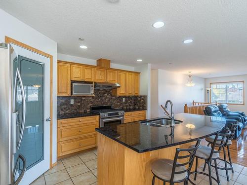 330 Cougar Road, Kamloops, BC - Indoor Photo Showing Kitchen With Double Sink