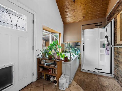 751 Holt Street, Kamloops, BC - Indoor Photo Showing Other Room