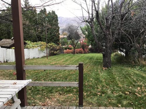 2106 Crescent Drive, Kamloops, BC - Outdoor