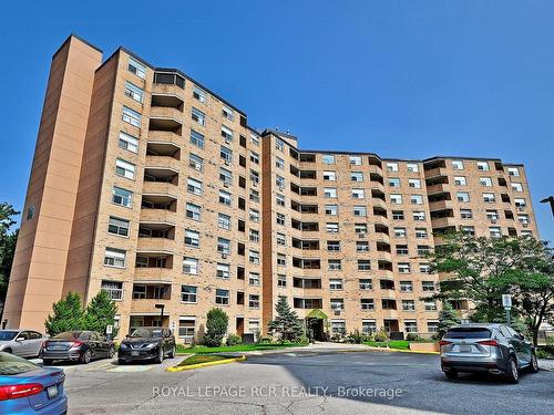 P1013-260 Davis Dr, Newmarket, ON - Outdoor With Balcony With Facade