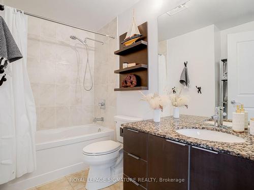 1213-16 Brookers Lane, Toronto, ON - Indoor Photo Showing Bathroom