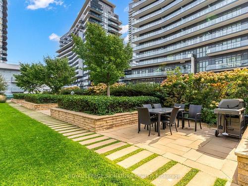 1213-16 Brookers Lane, Toronto, ON - Outdoor