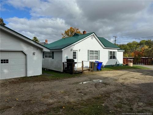 19 Vanceboro Rd, Mcadam, NB 