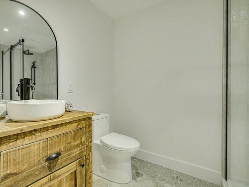 Bathroom - 917Z  - 919Z Rue Sigouin, Sainte-Adèle, QC - Indoor Photo Showing Bathroom