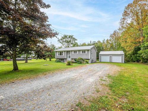 127 Lakewood Drive, Brooklyn, NS 