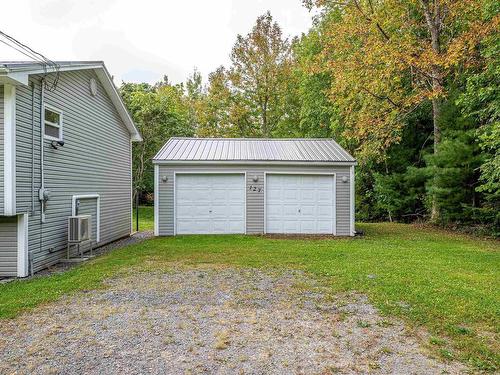 127 Lakewood Drive, Brooklyn, NS 