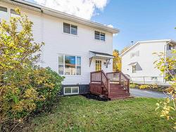 28 Lynnville Drive  Lower Sackville, NS B4C 2H8