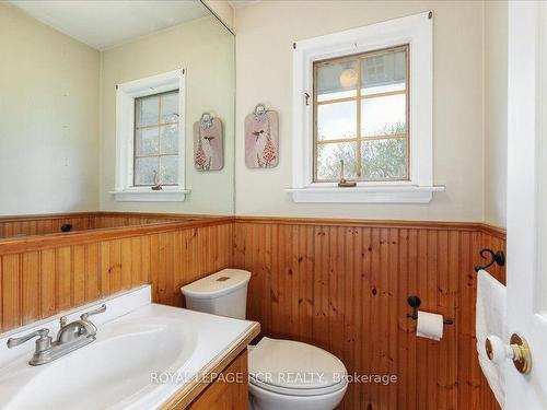 250 Ashworth Rd, Uxbridge, ON - Indoor Photo Showing Bathroom