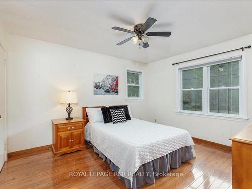 250 Ashworth Rd, Uxbridge, ON - Indoor Photo Showing Bedroom