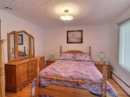 Chambre Ã Â coucher - 3511 Rue King E., Sherbrooke (Fleurimont), QC - Indoor Photo Showing Bedroom