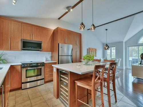 Cuisine - 386 Ch. Du Lac-Millette, Saint-Sauveur, QC - Indoor Photo Showing Kitchen