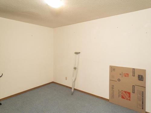 164 County Boulevard, Thunder Bay, ON - Indoor Photo Showing Other Room