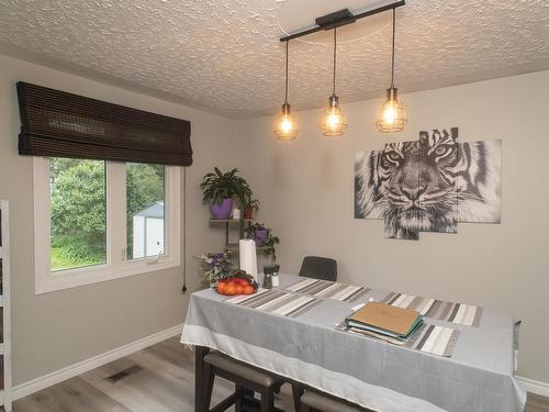 164 County Boulevard, Thunder Bay, ON - Indoor Photo Showing Dining Room