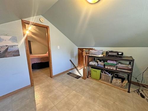 804 Mary Street W, Thunder Bay, ON - Indoor Photo Showing Other Room