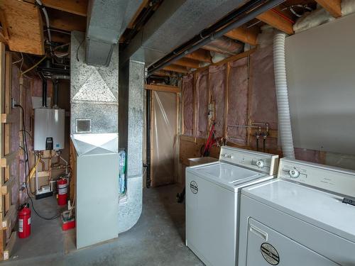 8 Beryl Drive, Logan Lake, BC - Indoor Photo Showing Laundry Room