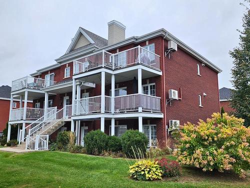 Frontage - 873 Rue Des Bosquets, Sainte-Marthe-Sur-Le-Lac, QC - Outdoor