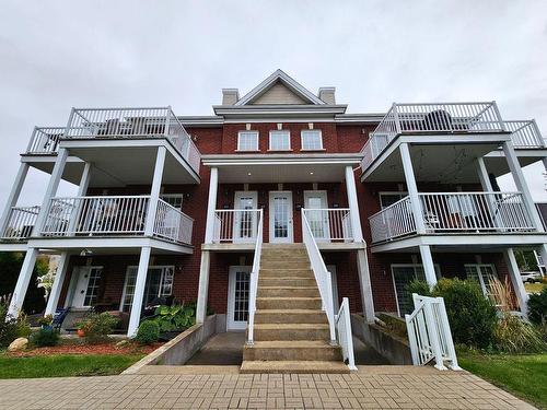 Frontage - 873 Rue Des Bosquets, Sainte-Marthe-Sur-Le-Lac, QC - Outdoor With Facade