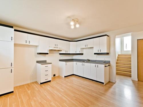 Kitchen - 40  - 42 Rue Ouellet, Sherbrooke (Brompton/Rock Forest/Saint-Élie/Deauville), QC - Indoor Photo Showing Kitchen