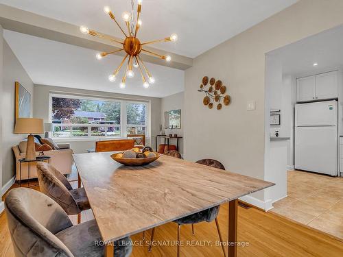 189 Three Valleys Dr, Toronto, ON - Indoor Photo Showing Dining Room