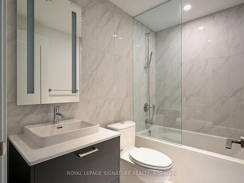 1202-470 Front St W, Toronto, ON - Indoor Photo Showing Bathroom