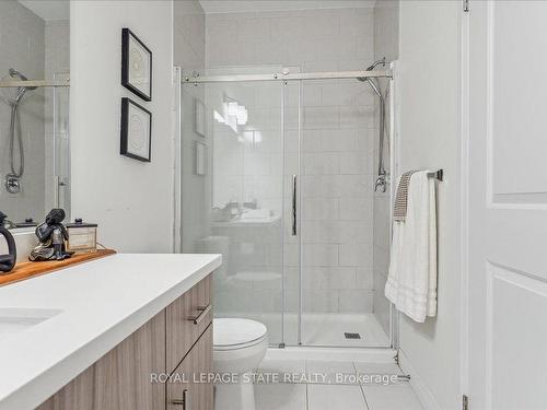 18 South Coast Circ, Fort Erie, ON - Indoor Photo Showing Bathroom