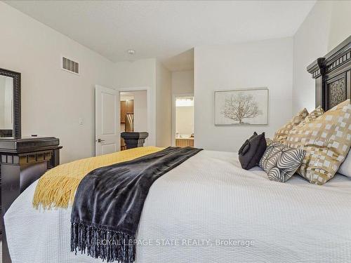 18 South Coast Circ, Fort Erie, ON - Indoor Photo Showing Bedroom