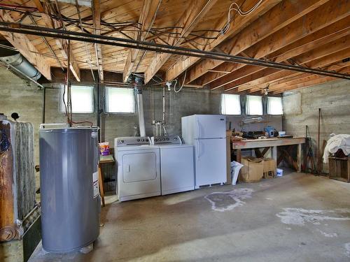 Sous-sol - 1120 Rue Du Sacré-Coeur O., Saint-Hyacinthe, QC - Indoor Photo Showing Laundry Room